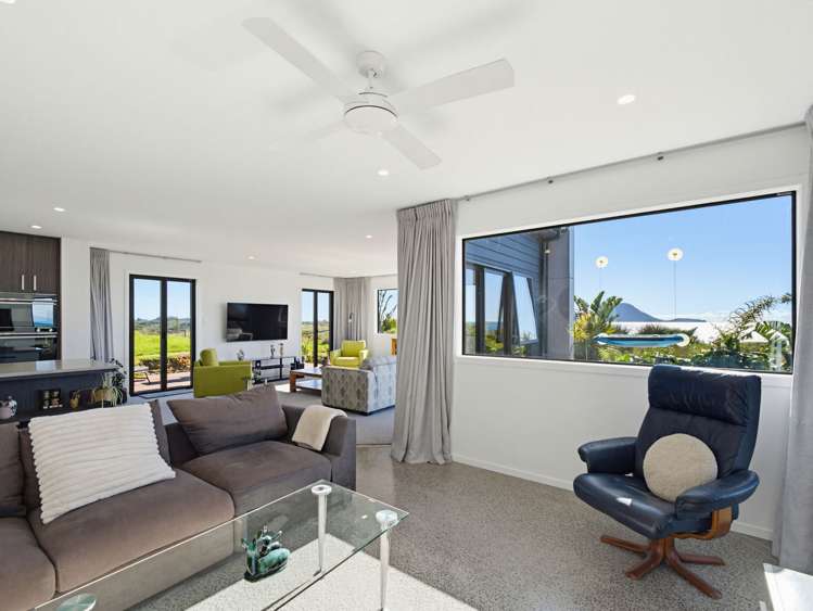 63 Omega Place Coastlands_12
