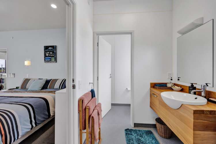 30 Fox Street Opunake_32