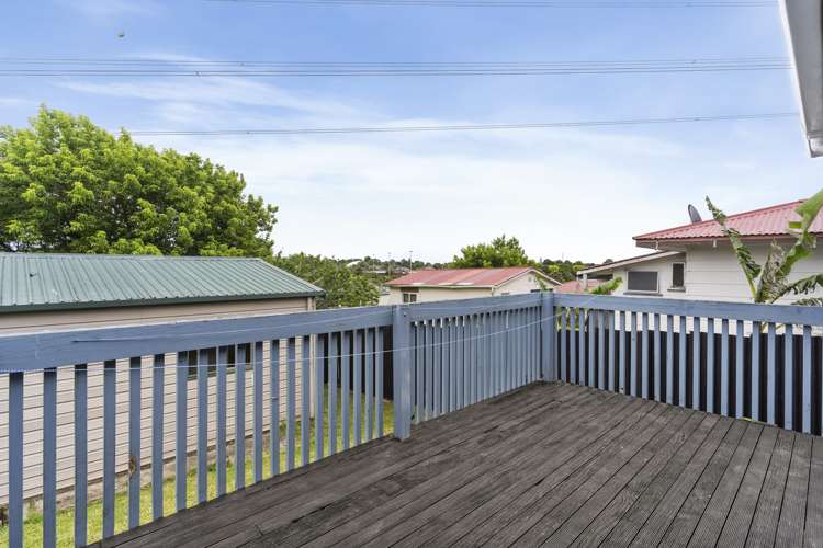 79 Flat Bush Road Clover Park_14