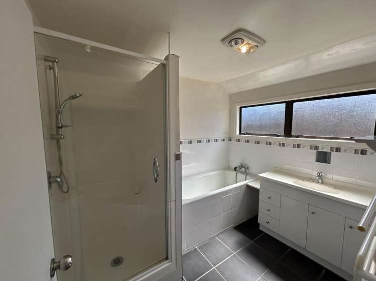 39 Beach Road Papakura_9