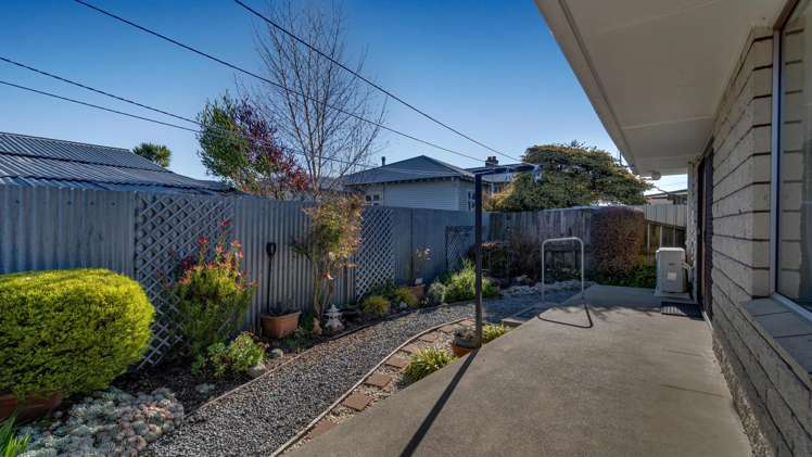3/6 Douglas Road Amberley_10