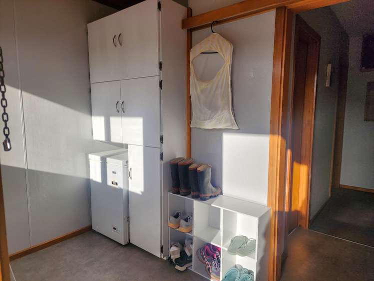 331 Main South Road Paroa_13