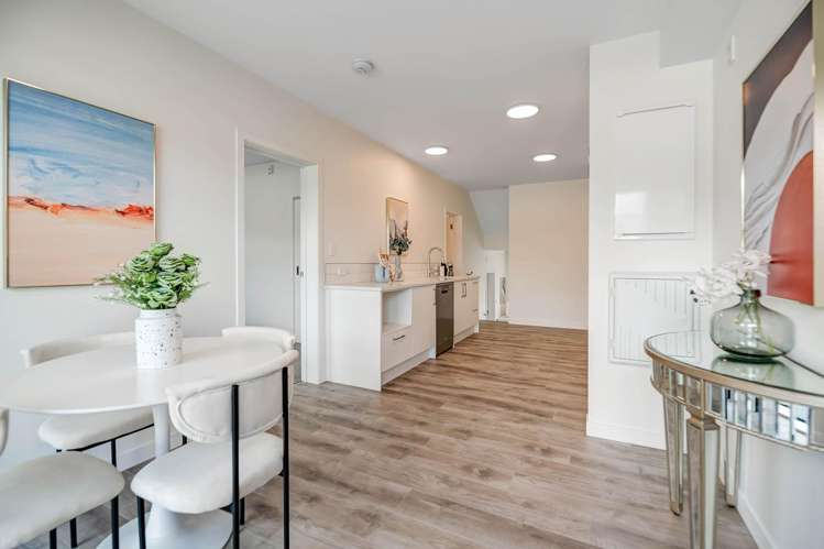 APT 6/3 Kawau Close Orewa_6