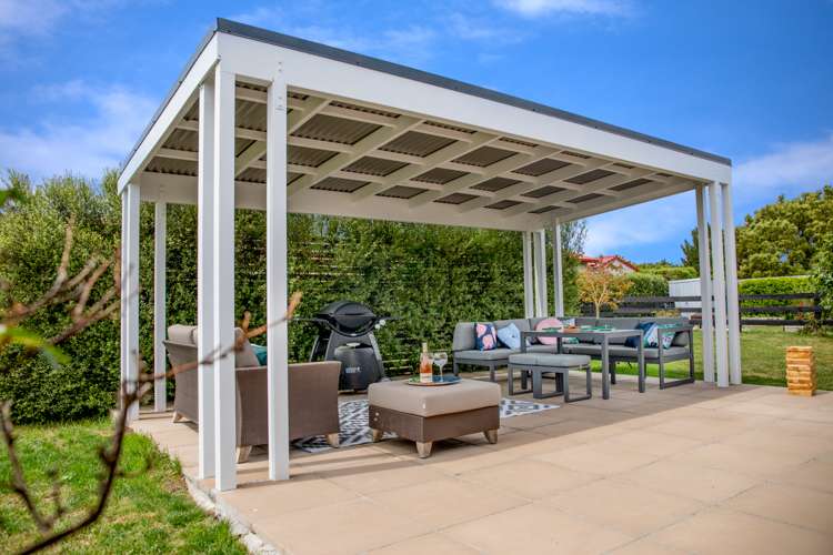 10 Maple Lane Martinborough_16