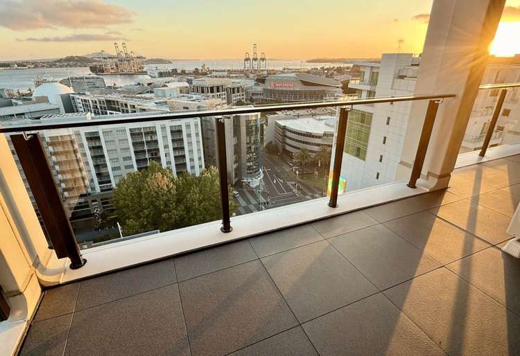 1202/70 Anzac Avenue City Centre_8