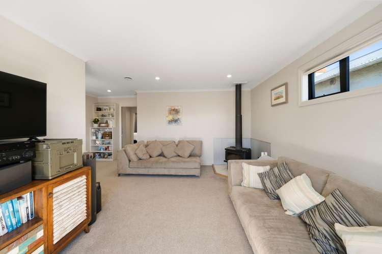 8 Hargest Crescent Saint Kilda_5