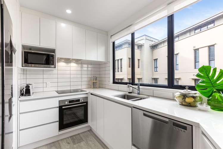 1a/9 Furneaux Way Remuera_19