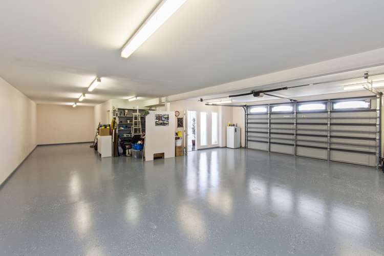 9 Lamia Place The Gardens_17