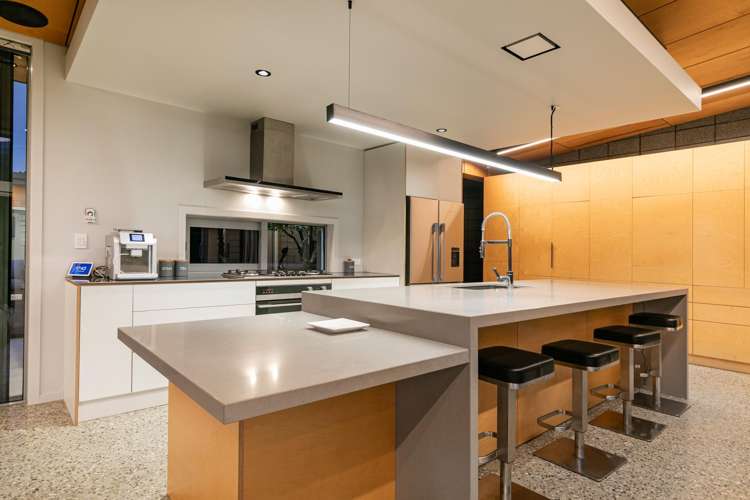 23 Mountain View Drive Wanaka_14