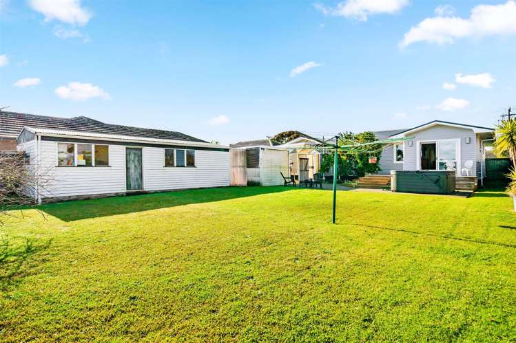 4 Rixon Place Te Atatu Peninsula_25