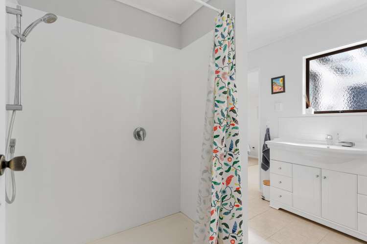 445 Onemana Drive Onemana_15