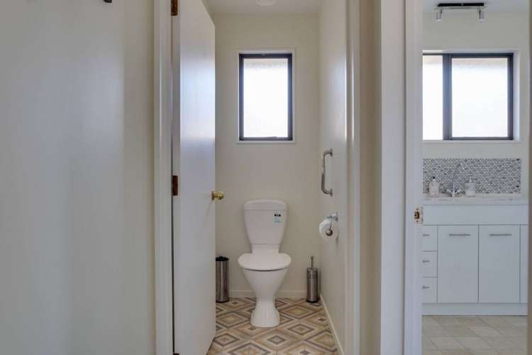 21 Hope Drive Witherlea_17