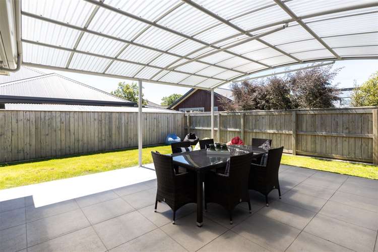 23 Corsair Crescent Burleigh_17