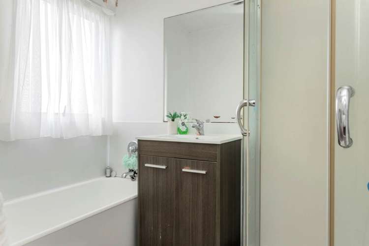 2 Palermo Place Clover Park_5