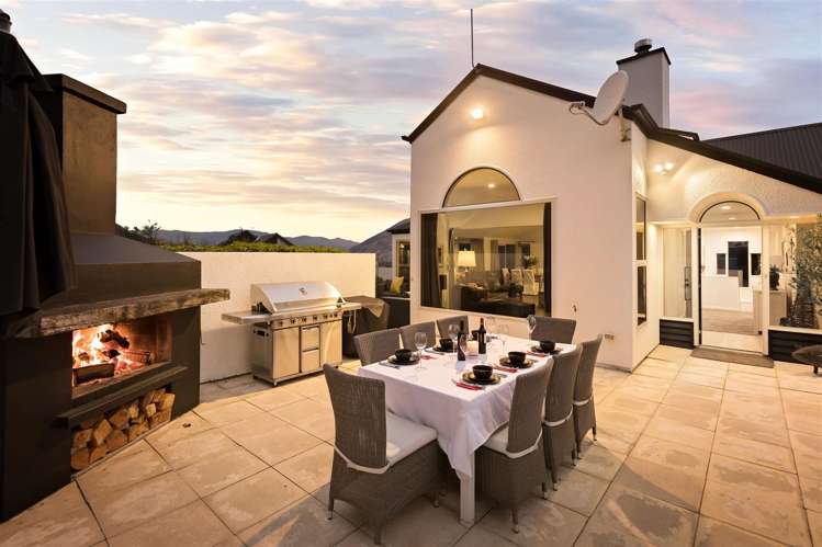 66 Hensman Road Queenstown_40