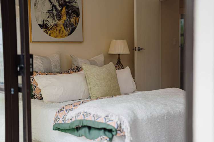 202 Royal Road Massey_26