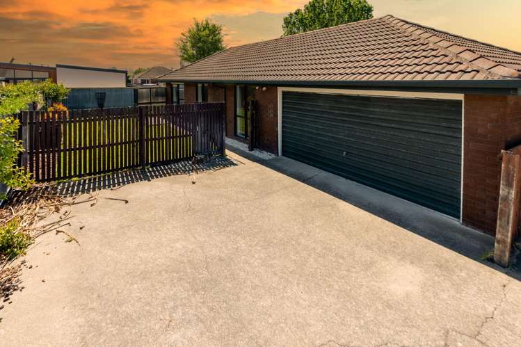 2/232 Harewood Road_0