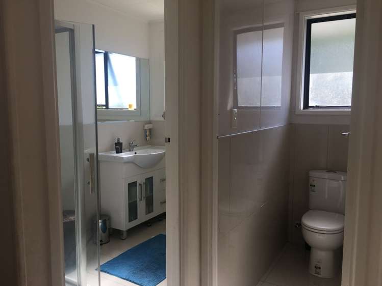 327 Pakuranga Road Pakuranga Heights_10