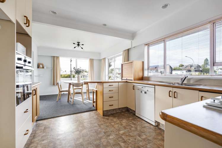 54 Wairau Road Oakura_9