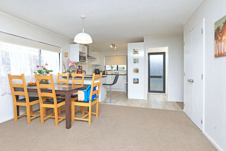 1/9 Bernina Place Manurewa_5