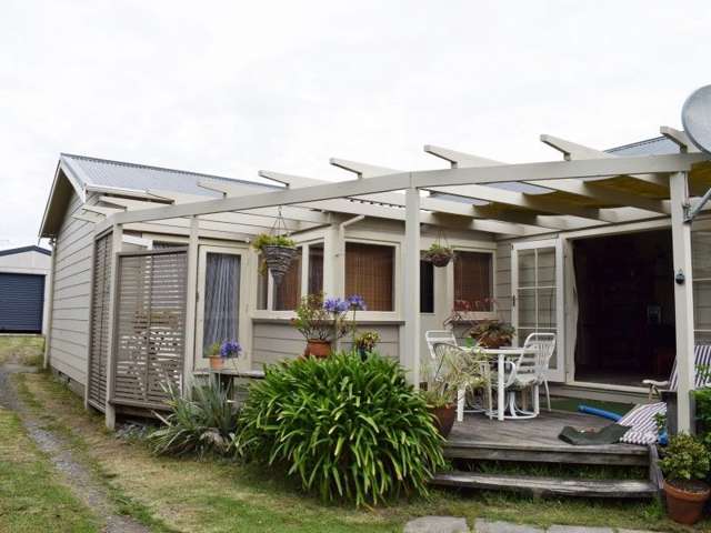 16 Babbacombe Avenue Otaki Beach_1