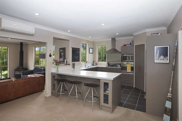 575 Oxford Road Fernside_4