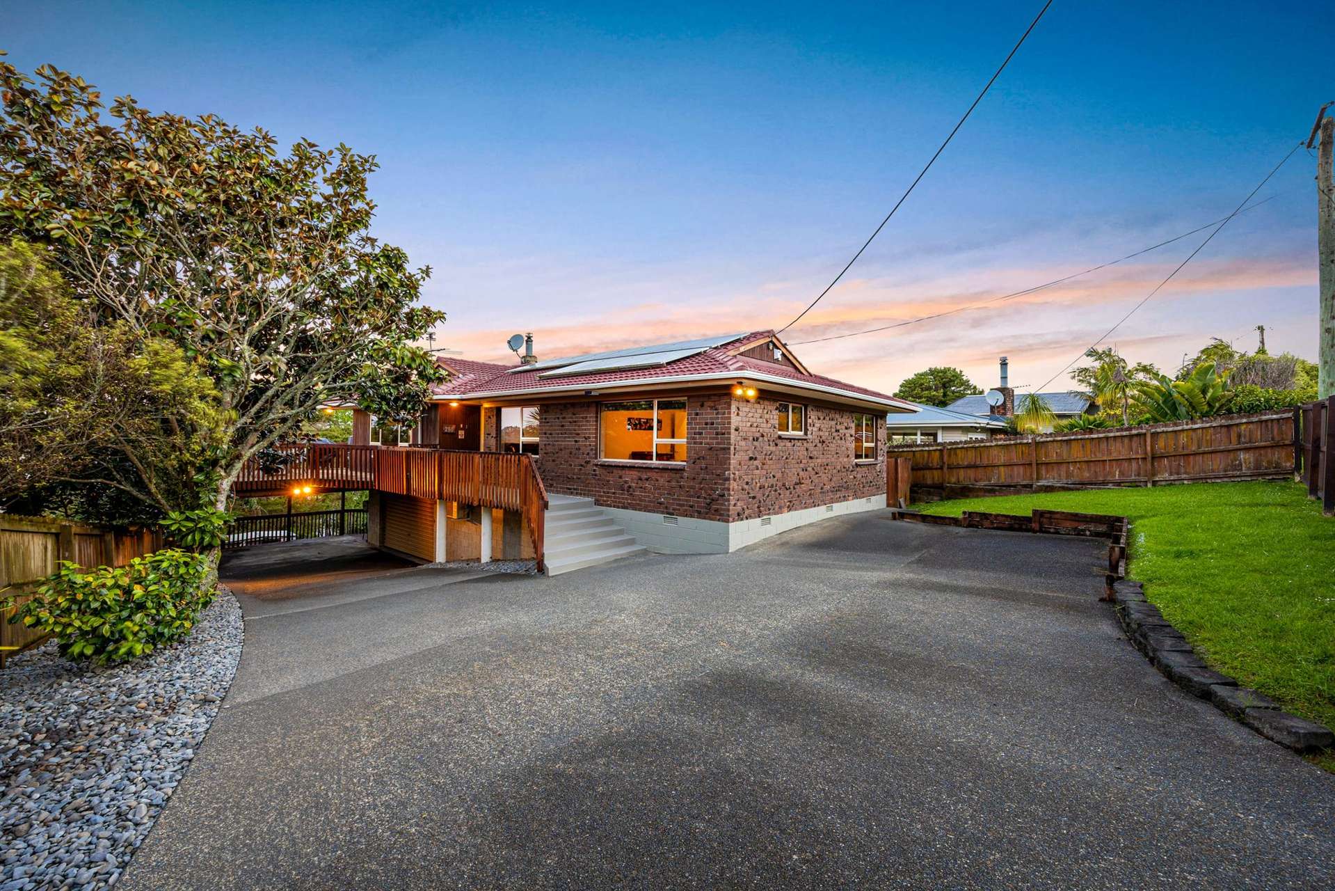 255 Glengarry Road Glen Eden_0