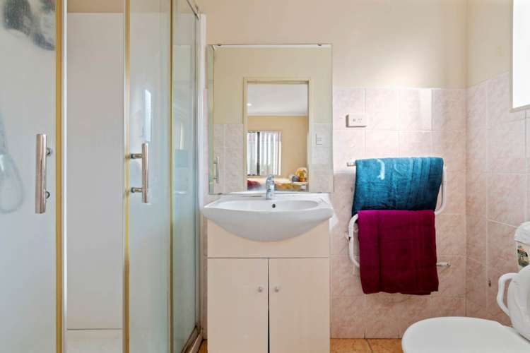 94 Robert Skelton Place Clendon Park_17