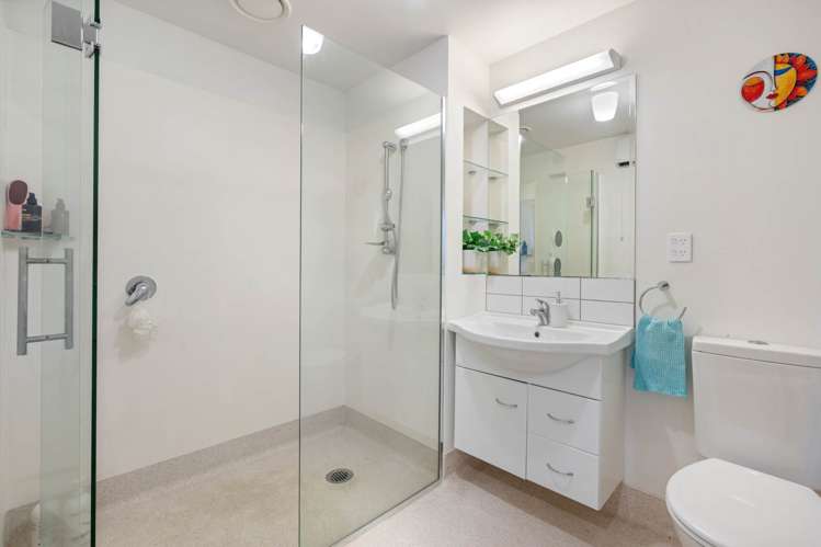 110/21B Swanson Road Henderson_9