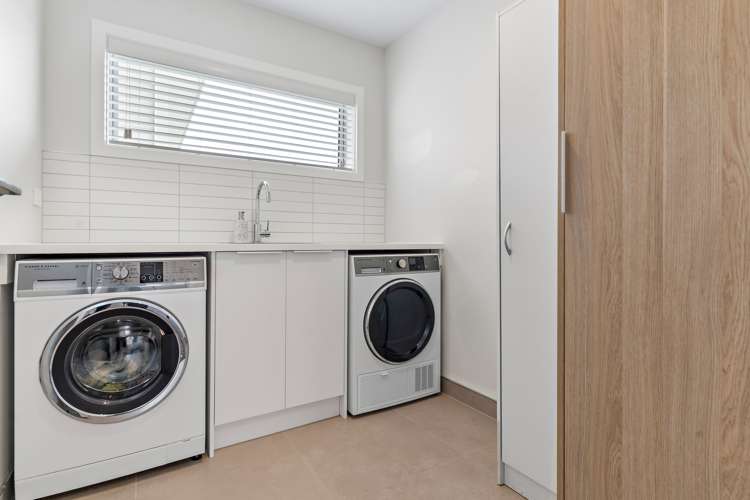 8 Tuatahi Avenue Solway_23