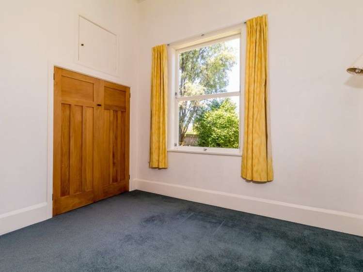 568 Lyndhurst Road Frimley_9