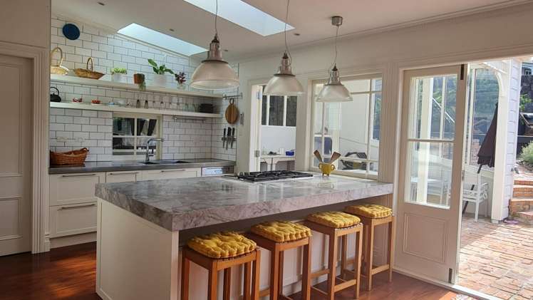 8 Cheltenham Road Devonport_6