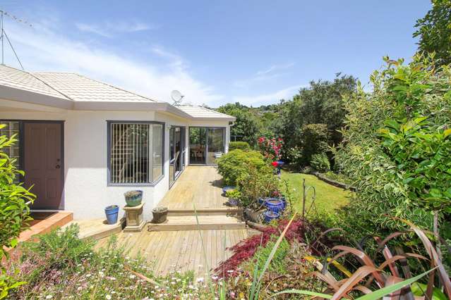 30 Donald Street Stanmore Bay_2