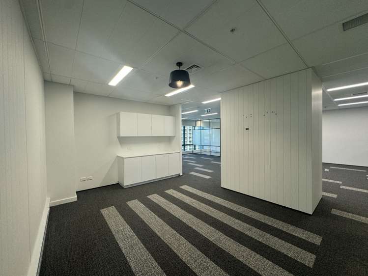 Part level 10/41 Shortland Street Auckland Central_2