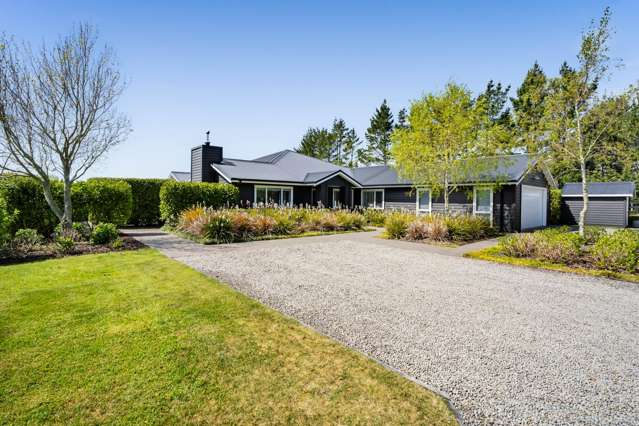 1371 Egmont Road Egmont Village_1