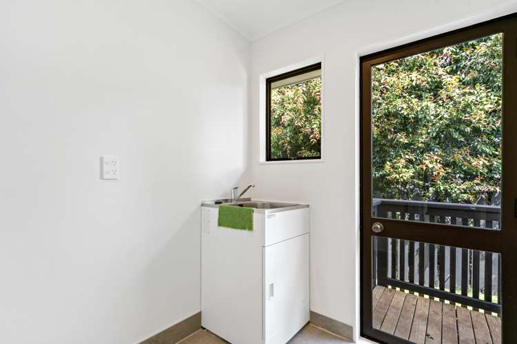 10b Rayma Place Mount Wellington_16