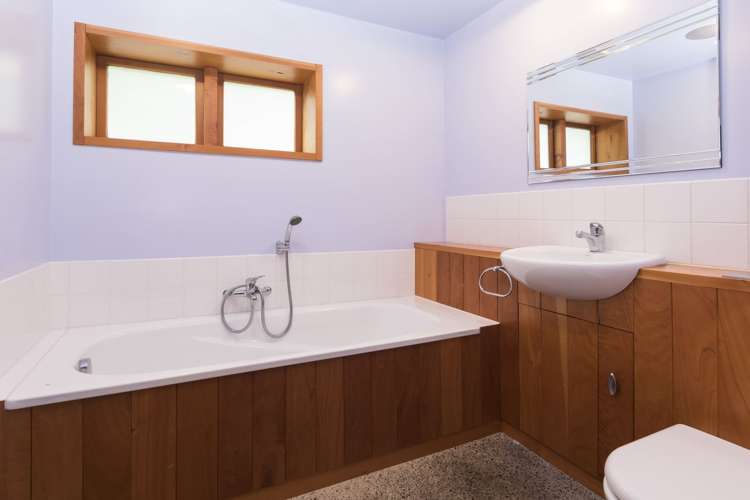 19 Bruce Terrace Akaroa_28