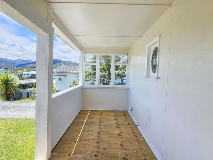 7 Seddon Street Runanga_7