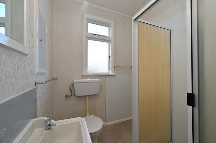 1/8 White Street Taradale_5