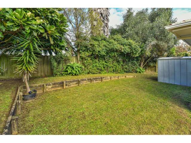 24 Etherton Drive Manurewa_2