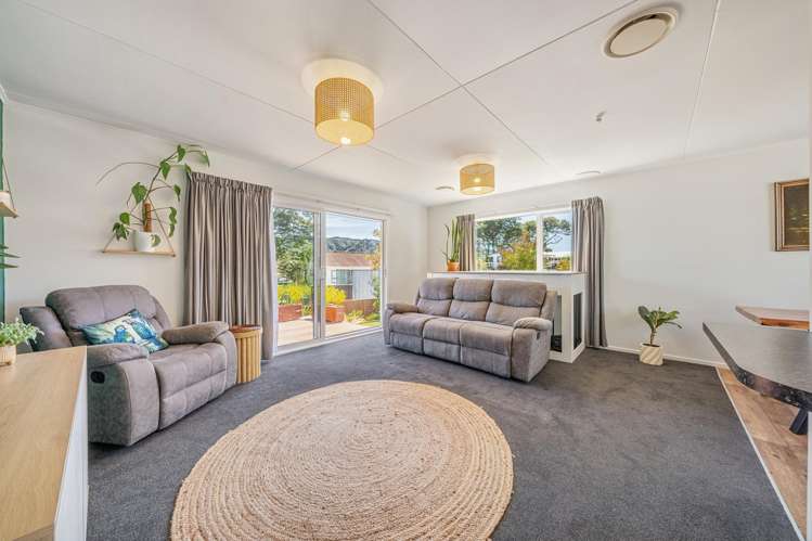 21 Oaklands Grove Clouston Park_5