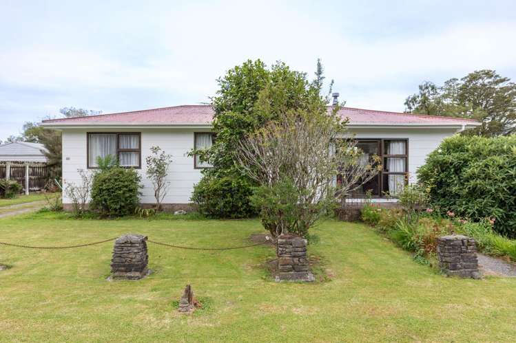 80 Main Road Harihari_26