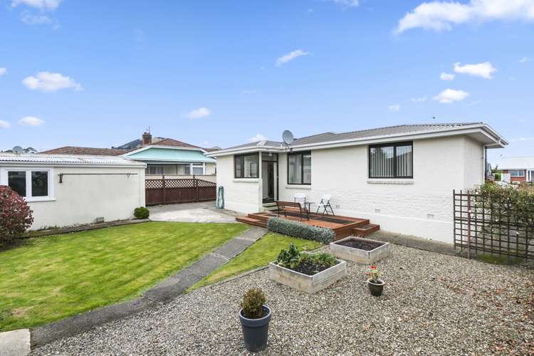 35 Gordon Road Mosgiel_2