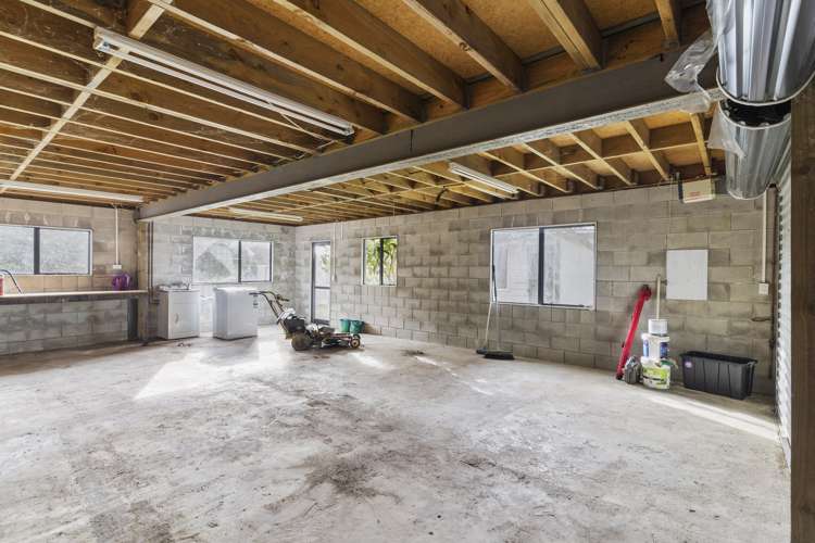 18 Chislehurst Street Henderson_9