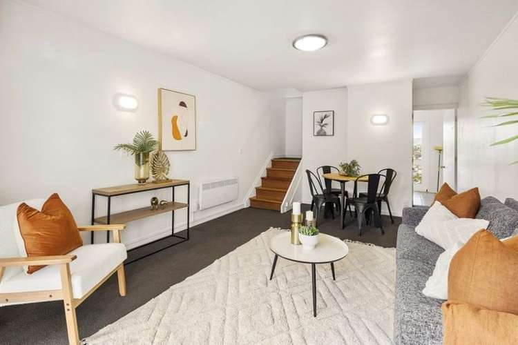 8/6 Kaikoura Street_0