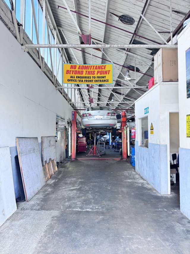 Unit 2/44H Portage Road New Lynn_1