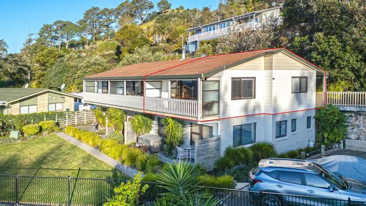 5/11C Christine Terrace Hahei_2