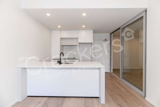 A214/2 Munroe Lane 10862_4