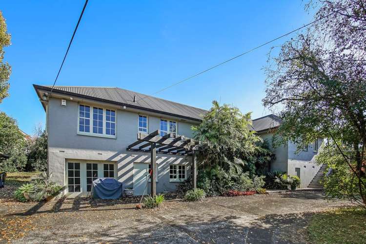 209 Lake Road Belmont_24