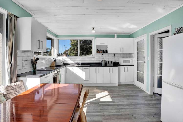 6 Kowhai Street Inglewood_4